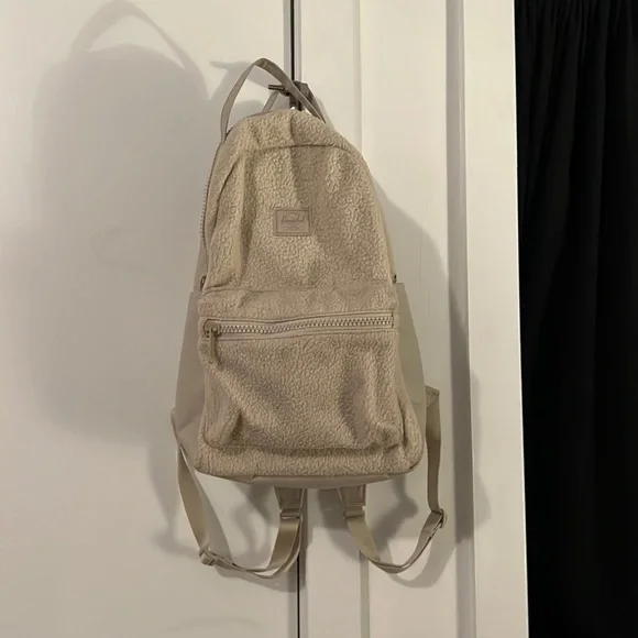 Herschel Supply Company | Bags | Herschel Nova Sherpa Beige  display picture 3